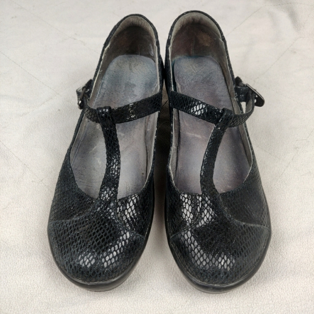 Alegria Coco Black Snake Print T-Strap Comfort Clog Shoes Size 37 (US 7-7.5)